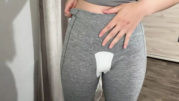 My Girlfriend Masturbates in Tight Leggings - Big Ass Latina Amateur Homemade POV - veryfreeporn.com - India on v0d.com