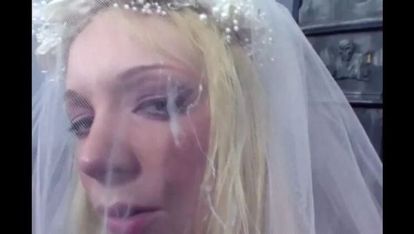 Blonde Bride Double Penetration Threesome - Heidi Mayne Takes Two Cocks - veryfreeporn.com - Britain on v0d.com