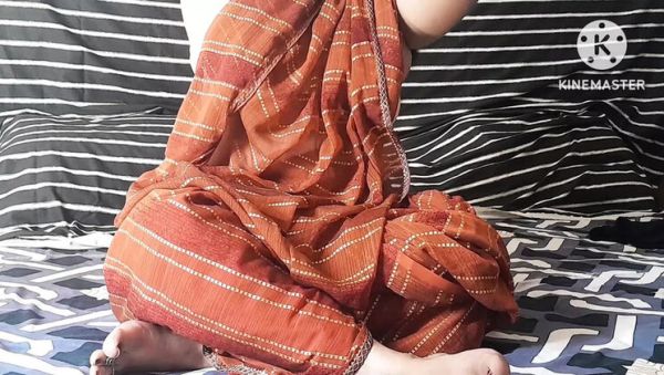 Bhabhi Calls Massage Man For Hindi Sex Fun - Desi Aunty Hard Fuck - porntry.com - India on v0d.com