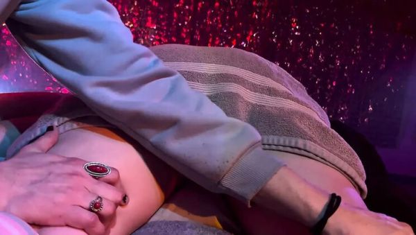 Step Sister Shawna Panofka Gives Kinky Handjob and Dirty Story to Step Brother - porntry.com - Britain - Usa on v0d.com