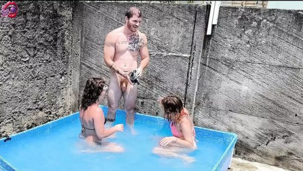 Hot Threesome Fuck with Candy Kush and Carmonaoficial in Pool - Blowjob, Latina, Big Ass, Homemade - veryfreeporn.com on v0d.com