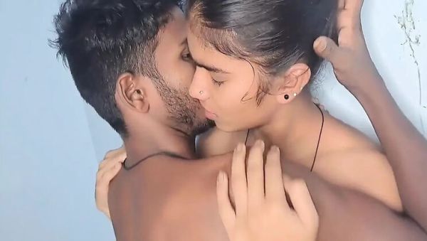 Indian College Girlfriend Handjob and Fingering in Bathroom - Homemade Teen Sex with 18 Year Old Students - xxxfiles.com - Britain - India on v0d.com