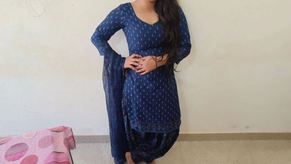 Desi Muslim Stepsister Hot MMS Blowjob in Hindi - porntry.com - India on v0d.com