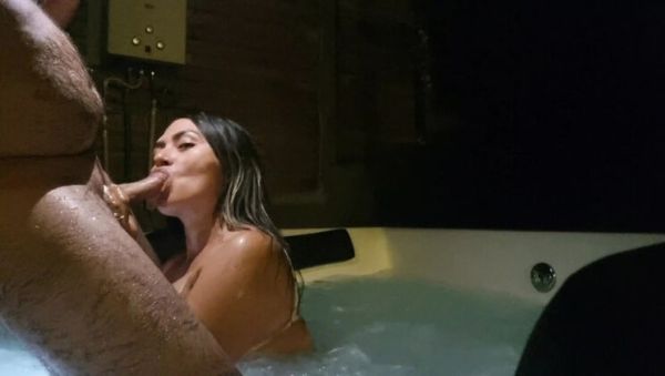 Rubis My Colombian Teen Neighbor Screams As I Break Her Tight Asshole And Cum Inside Her Anus - veryfreeporn.com - Colombia on v0d.com