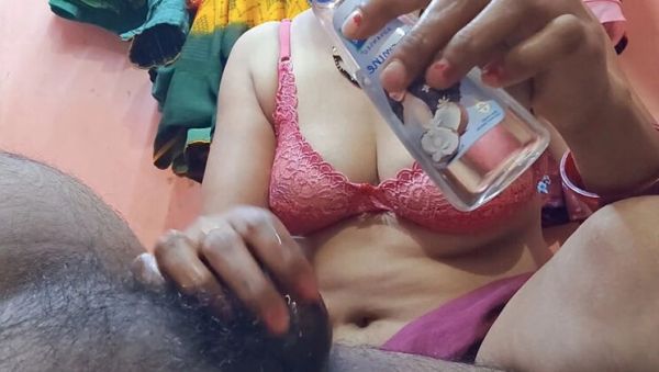 Madhu's First Night: Desi Wife Sharing in Oyo Room - Bangladeshi Village Teen Cheating - porntry.com - India on v0d.com