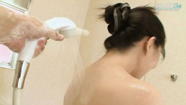 Hot Granny Akiko Oda Takes a Super Creampie in HD - xxxfiles.com on v0d.com