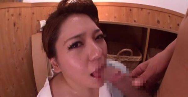 Strong cock makes Japanese mature beauty try unique POV kinks - alphaporno.com - Japan on v0d.com