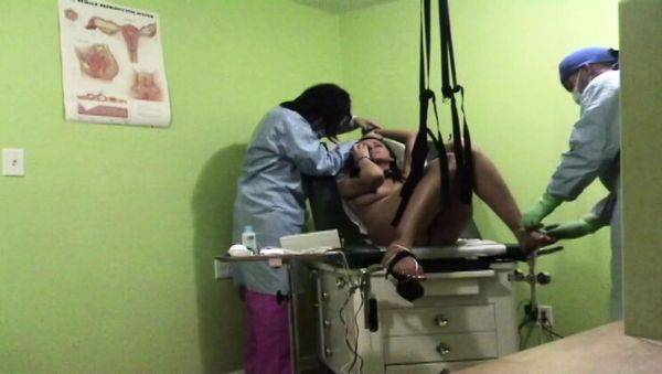 Alexis Grace Handcuffed & Examined in Hot Medical Fetish Role Play - Loud Moaning Orgasm - veryfreeporn.com - Usa on v0d.com