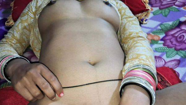 Indian Bhabhi Shaved Pussy Fuck With Husband in HD - veryfreeporn.com - India on v0d.com
