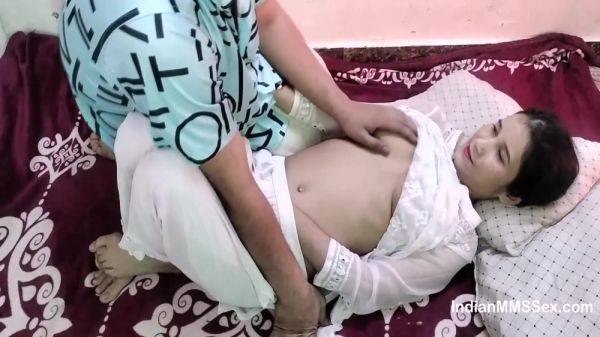 Fucking Sexy Indian Tenant She Dont Have Rent To But She Give Sex In Return 12 Min - Khan Baba - desi-porntube.com - India on v0d.com