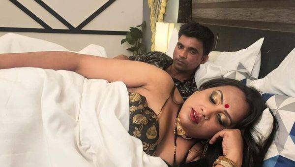 Desi Indian Stepmom in Saree Gets Rough Fucked by Stepson - Hindi Audio, Big Tits, Hardcore Action - xxxfiles.com - India on v0d.com