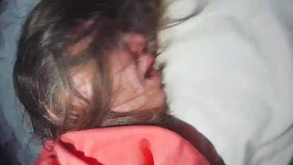 Real Homemade Cheating: Ukrainian Wife Takes Turns with Husband's Friends - porntry.com - Ukraine on v0d.com
