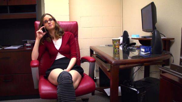 Jay Taylor Goes To College - Spizoo - hotmovs.com on v0d.com