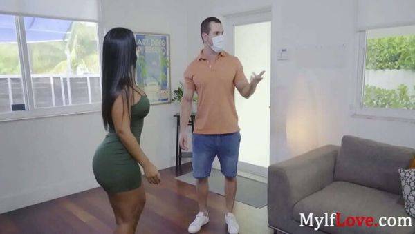 Busty Latina MILF Rose Monroe Strikes a Hot Deal with Big Tits and Big Ass - xxxfiles.com on v0d.com