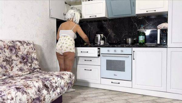 Stepmom Surprises StepSon with Breakfast and Anal Fuck - Homemade MILF Action - veryfreeporn.com on v0d.com