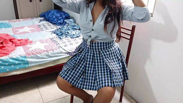 Curvy Indian Girl Fingering Herself Before College - HD Hindi Audio - xxxfiles.com - India on v0d.com