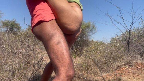 Hot Indian Bhabhi Fucked Hard in Jungle by Young Man for Money - veryfreeporn.com - India on v0d.com