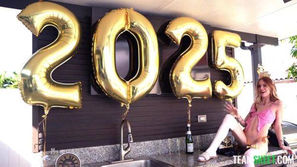 Explicit Kait - An Explicit New Years Kick Off - videomanysex.com on v0d.com