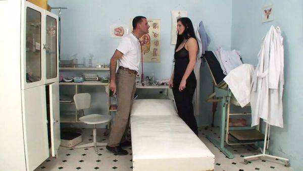 German Sex Clinic Therapy with Brunette Babe Sucking Big Cock - HD Amateur Pleasure - xxxfiles.com - Germany on v0d.com
