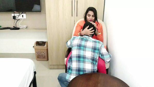 Babita Ji Paid for Hot Desi Sex with Baby Kajal - Rough Hardcore Indian Bhabhi Role Play - veryfreeporn.com - India on v0d.com