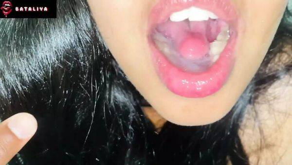 Indian GF Gives Hard Blowjob and Gets Fingered by BF, Ends with Cum in Mouth - veryfreeporn.com - India on v0d.com