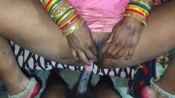 Indian Bride Apne Husband Se Pehla Baar Sari Me Suhaagrat Ke Lund Ka Pani Chut Me Dali.desi Village Housewifes Viral Video With Hindi Sex And Ikumi Yamashita - desi-porntube.com - India on v0d.com