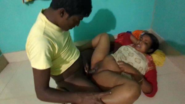 Devar Bhabhi In Village Girl Deluwara Sex With Paint Warker - desi-porntube.com - India on v0d.com