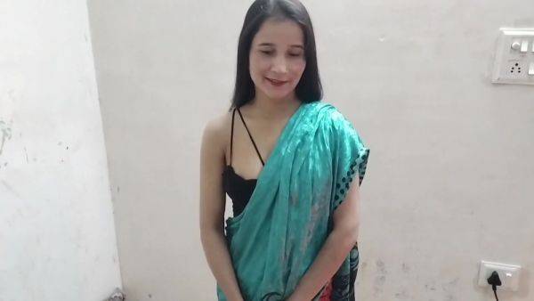 Hindi Sex - Indian Wife In Her Bedroom Masturbating - desi-porntube.com - India on v0d.com