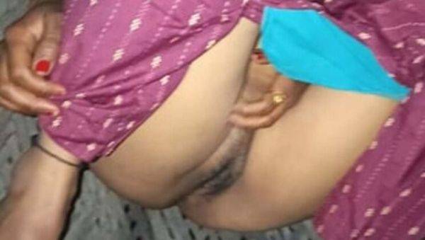 Desi Bhabhi Soma Kour Begs for Last Fuck Before Marriage - Big Ass Indian Mom in Hardcore Action - xxxfiles.com - India on v0d.com