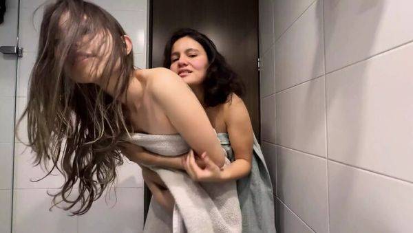 Hot Lesbian Amateurs Scarlettandc Touch Each Other in a Unique Way - Real Homemade Orgasm - porntry.com - Colombia on v0d.com