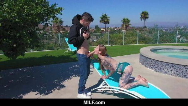 Tattooed MILF Penny Archer Fucks Her Young Neighbor - Blowjob, Doggystyle & Cum in Mouth - porntry.com on v0d.com