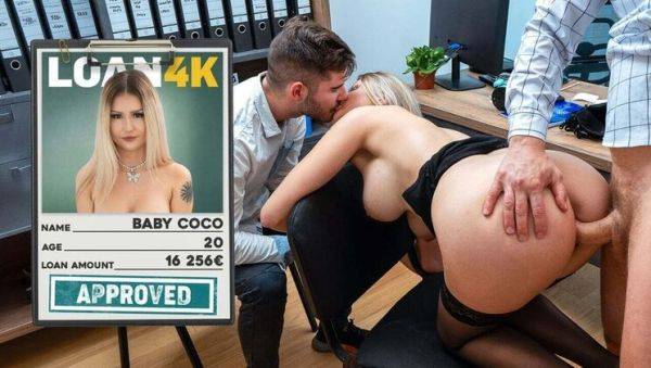 Hot Czech Wife Shows Off Her Big Boobs in Bank While Hubby Watches - HD 1080p - xxxfiles.com - Czech Republic on v0d.com