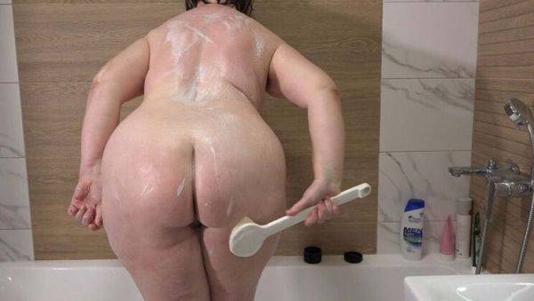 Hot Mature Wife with Big Tits and Big Ass Takes a Soapy Shower - PAWG MILF in Action - porntry.com on v0d.com
