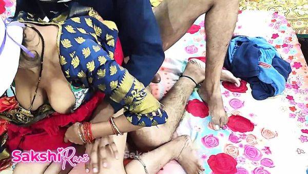 Hot Indian Desi Bhabi Sakshi's Steamy Homemade Sex in Hindi - Big Ass, Dirty Talk, and Moaning - xxxfiles.com - India on v0d.com