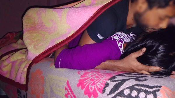 Hindi Sex - Wife Ke Saath Chudaye Kiya Bohat Maza Aaya Raat Mein - desi-porntube.com - India on v0d.com