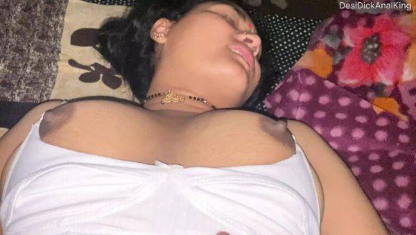 Desi Bhabhi Fucks Devar in Morning - Hot & Sexy Indian Couple - porntry.com - India on v0d.com