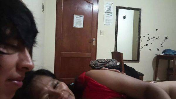 Hot MILF Stepson Fuck - Desi Aunty Cheats On Husband With Young Cock - porntry.com - India - Bolivia on v0d.com