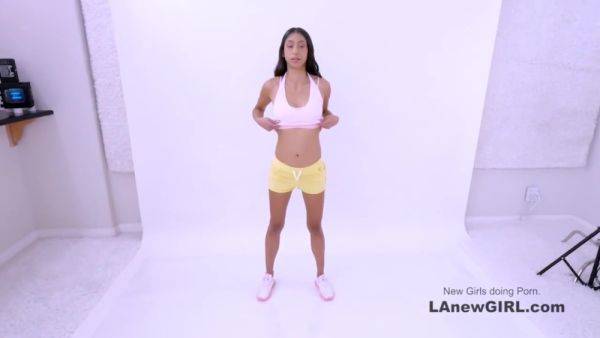 Cutie Pie Has A Hard Time Not Cumming Too Fast - videomanysex.com on v0d.com