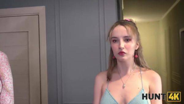 Hypnotic Andrew Marshall And Novella Night - Landlord Movie - videomanysex.com - Russia on v0d.com