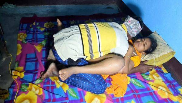 Assam Desi Village New Wife Hardcore Sex at Home with Deluwara Khatun - xxxfiles.com - India on v0d.com