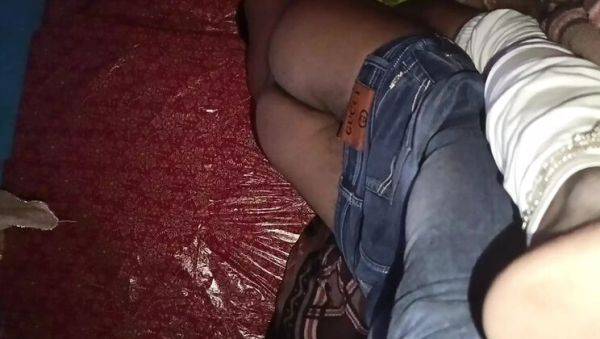 Desi Bhabhi's Young Stepdaughter Fucked Hard in Homemade Indian Sex Scene - porntry.com - India on v0d.com