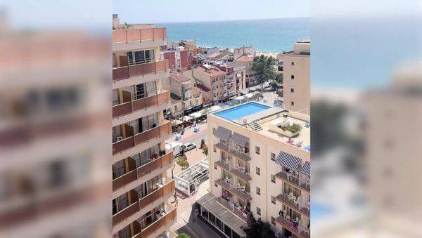 Filthy MILF Gives Sloppy BJ on Balcony During Sunny Holiday - xxxfiles.com - Britain on v0d.com