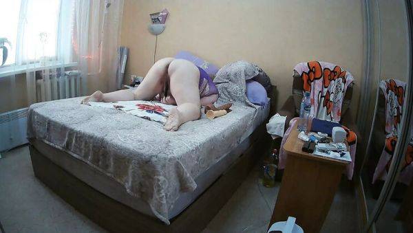 Hot MILF Zona901 Uses Big Toys for Solo Pussy Play in Standing Doggy Style - veryfreeporn.com - Russia on v0d.com