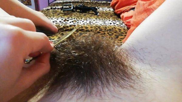 Hairy MILF Pussy Closeup - Bush Brushing Fetish with Cuteblnde666 - veryfreeporn.com on v0d.com