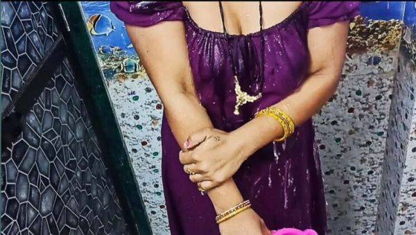 Desi Indian Bhabhi Aishwarya Nude Bathing in Bathroom - Big Ass, Tight Pussy, HD Close-Up - porntry.com - India on v0d.com