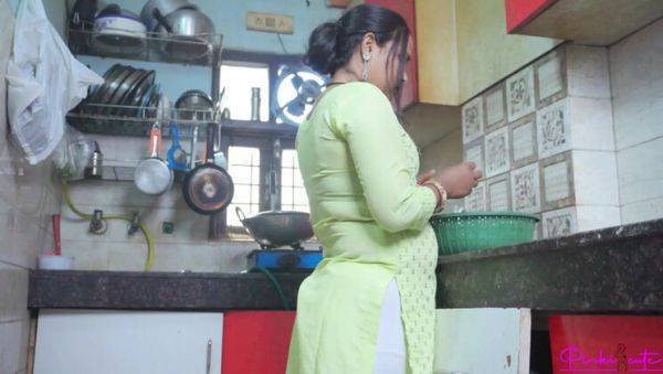 Hot Indian Stepsister Pinki Cute Fucked Hard in Kitchen During Photoshoot - Big Ass, Tight Pussy, and Creampie - xxxfiles.com - India on v0d.com