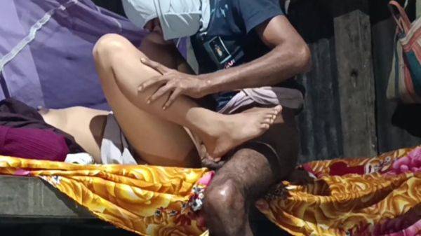 Sexy Wife In Husband Wife Sexy Video Village Sexy Video Indian Sexy Video Desi Bhabhi Sexy Video Hd Sexy Video Hd Local Sexy Video - desi-porntube.com - India on v0d.com