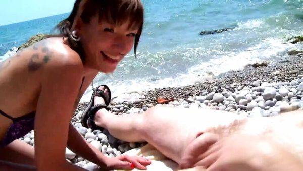 18-Year-Old Zoe Nil Gets Her Tight Pussy Fucked Hard on the Beach - veryfreeporn.com on v0d.com