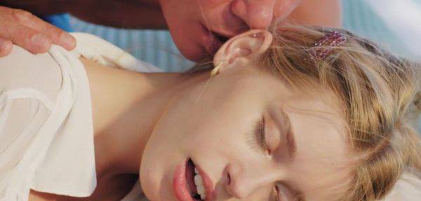 Beautiful Blonde Girl Freya Mayer getting Fucked by the Pool - inxxx.com - Russia on v0d.com