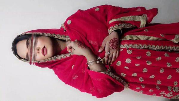 Hot Indian Bhabi Dirty Talk in Hindi - Sairaxsaim & Faryal Desi Sex - xxxfiles.com - India - Pakistan on v0d.com